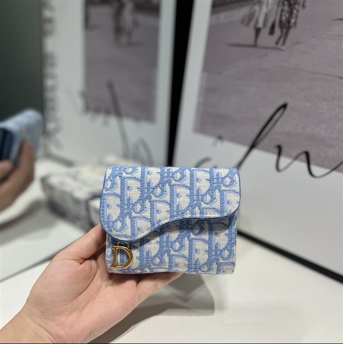 2025228Y 210P182141986